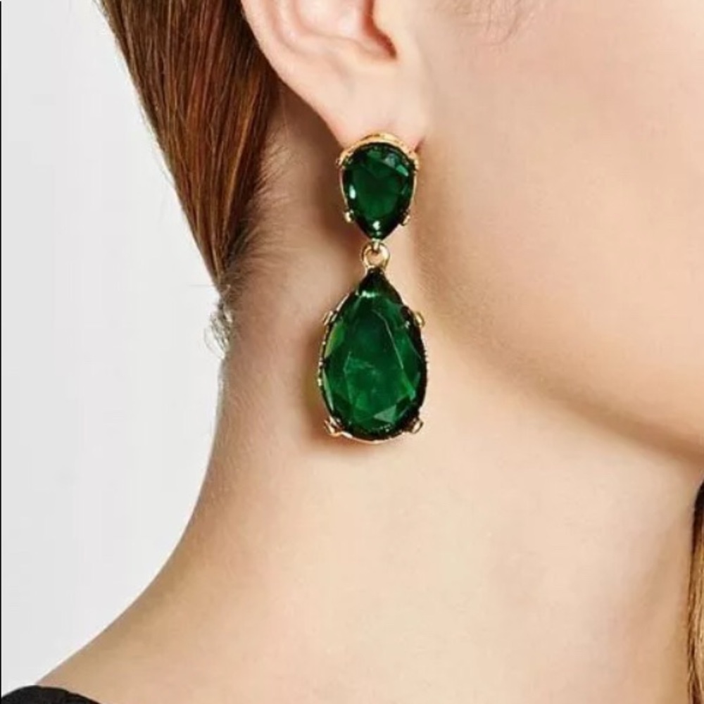 KENNETH JAY LANE EMERALD GREEN TEARDROP EARRINGS